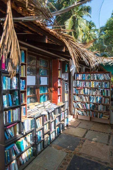 Cozy Nook Goa Bed & Breakfast *