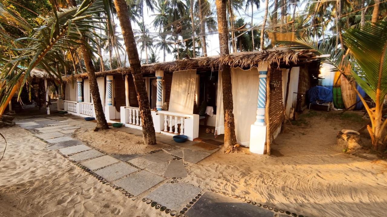 Cozy Nook Goa Bed & Breakfast *