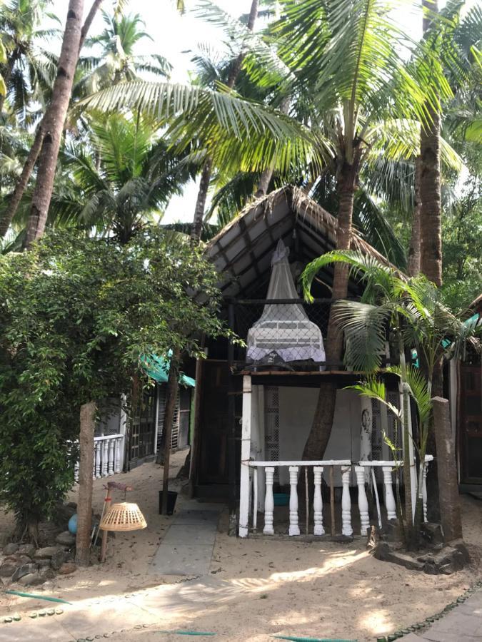 Cozy Nook Goa Bed & Breakfast